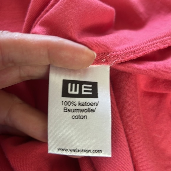 We Women’s Bright Rose Sleeveless Beaded Collar V-Neck Tank Top Size L - Picture 8 of 13